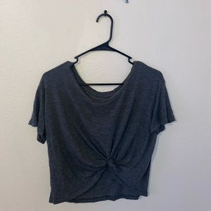 Cropped tee